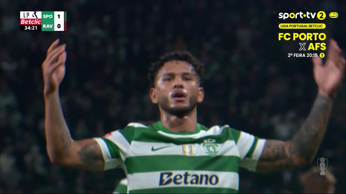 🇨🇴 GOOOL de Luis Javier Suárez. El colombiano marcó el 1-0 de #SportingCP ante #RioAve, al 34’ 👀 Es la anotación #12 del delantero en lo que va de la Liga de Portugal