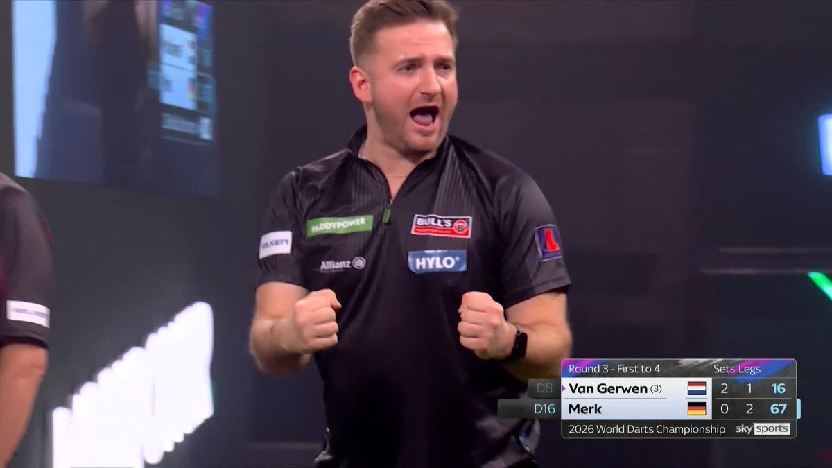 MERK OFF THE MARK! That is some riposte from Arno Merk! The German follows up 145 and 120 combinations with a clutch 67 checkout to halve the deficit against Van Gerwen! 📺 #WCDarts | R3