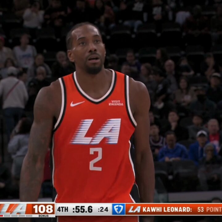 KAWHI LEONARD TONIGHT: 55 POINTS 11 REBOUNDS 5 STEALS 3 BLOCKS 65% FG