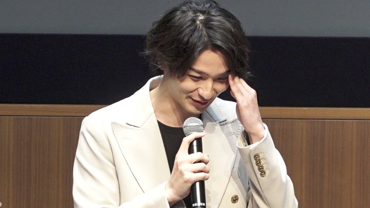 吉高由里子さんって飄々としてるけど、実は男心を超理解してて、謙虚ゆえに言葉に詰まってしまった横浜流星さんに『でも貫くじゃん』という、そう思われたいけど自分では言えない褒め言葉を言ってあげて、話の方向性を変えてあげてるんだよね。 マジでモテる神アシスト。