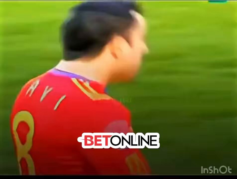 The day Messi destroyed Iniesta, Xavi and Busquets 😂🔥