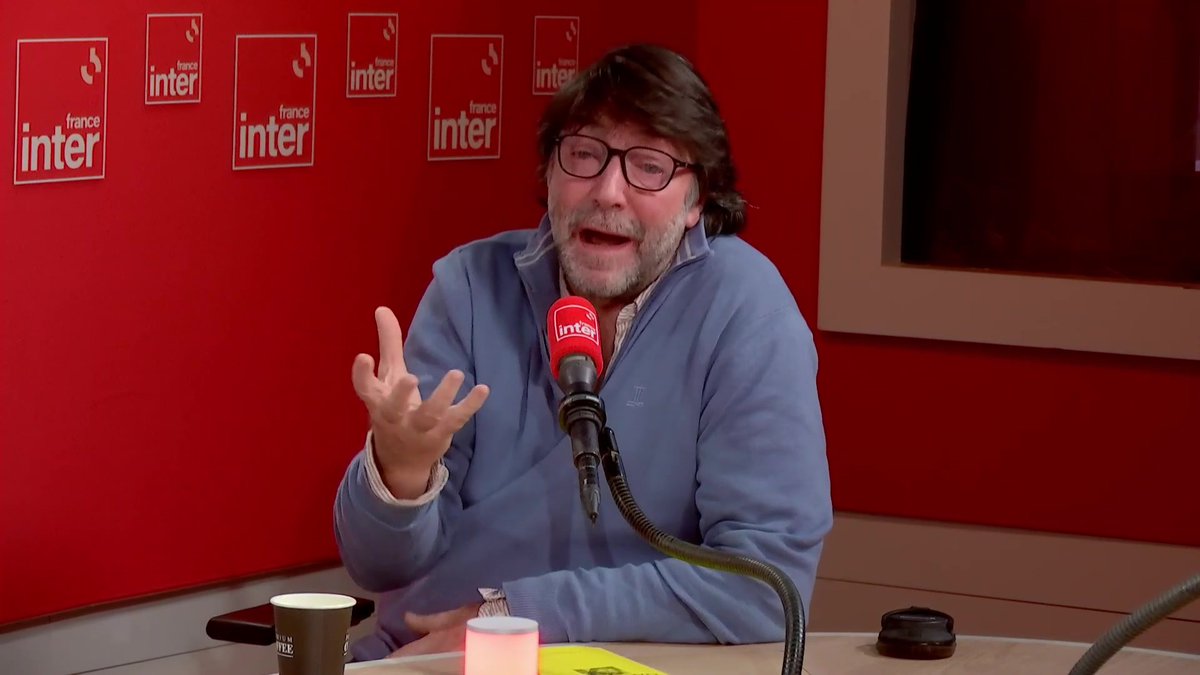 "Ce qui est intéressant avec Bardot, c'est toutes les Bardot", rappelle Antoine de Baecque. L'actrice "a fait polémique", elle "a reflété toutes les passions françaises". L'auteur de "Bardot" était dans #Le69Inter