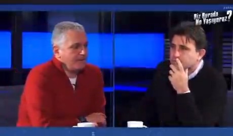 Hilmi Hacaloğlu Youtube kanalına konuk olan Umur Ali Birand Youtube Yayıncılığı, 32.Gün ve Mehmet Ali Birand Hakkında Keyifli Bir Söyleşi -Babam hayattayken 32. Gün ekolünden mezun olmayan tek kişiyim. Umur Ali Birand - Meanwhile in Turkey hilmi hacaloğlu Yayın link: