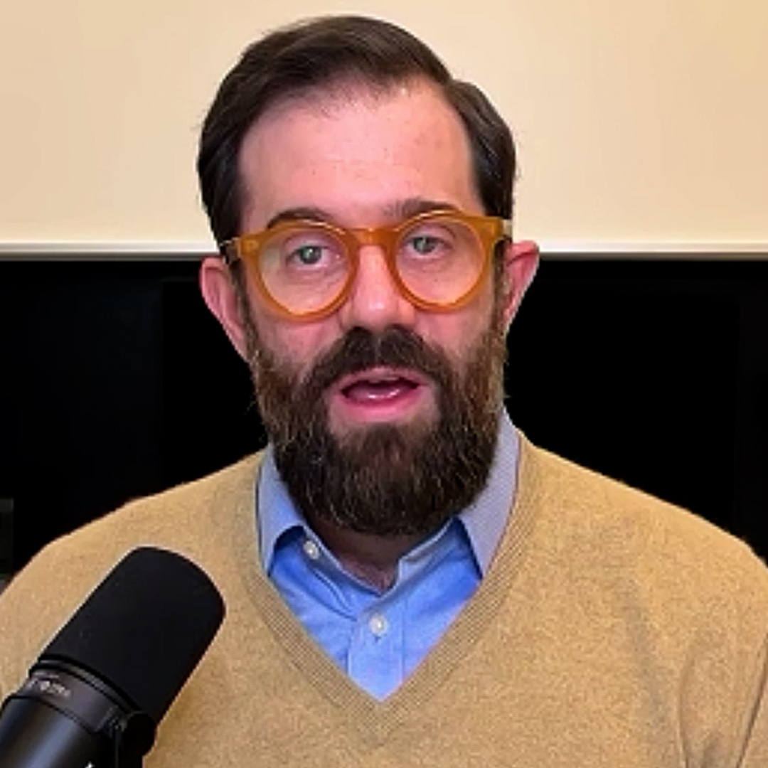 'This is absolutely shameful.' Jonathan Sacerdoti demands answers after Alaa Abd El Fattah - who called for the 'killing of Zionists' and described British people as 'dogs and monkeys' - was allowed back into the UK.