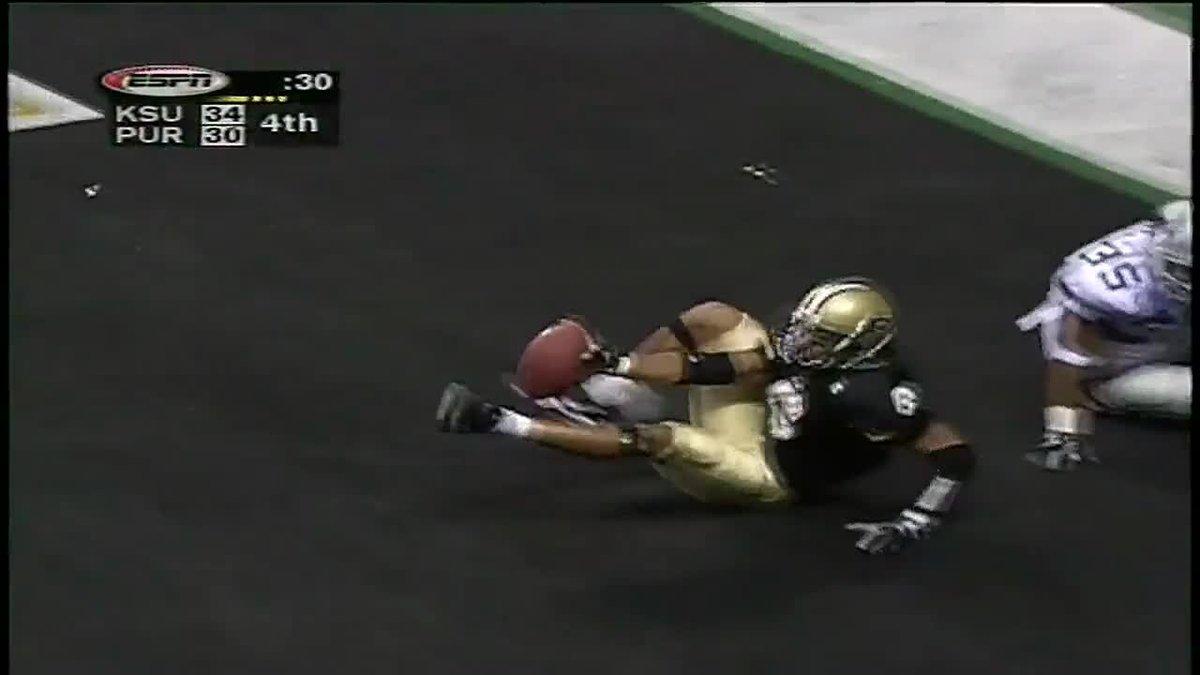 Remember this upset? 🚂 #OTD in 1998, Drew Brees led Purdue Football to a dramatic comeback win over No. 4 Kansas State in the Alamo Bowl 🙌