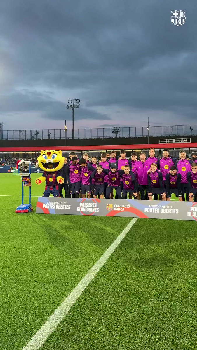 Family picture 🖼️ Barça Foundation 🫶