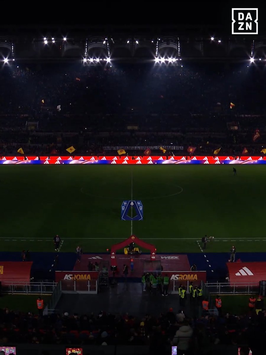 𝘔𝘢 𝘤𝘰𝘮𝘦 𝘴𝘪 𝘧𝘢? 🫀 #RomaGenoa, un 𝒈𝒖𝒂𝒔𝒕𝒐 𝒅’𝒂𝒎𝒐𝒓𝒆 per Daniele De Rossi ❤️🔥 #SerieAEnilive #DAZN