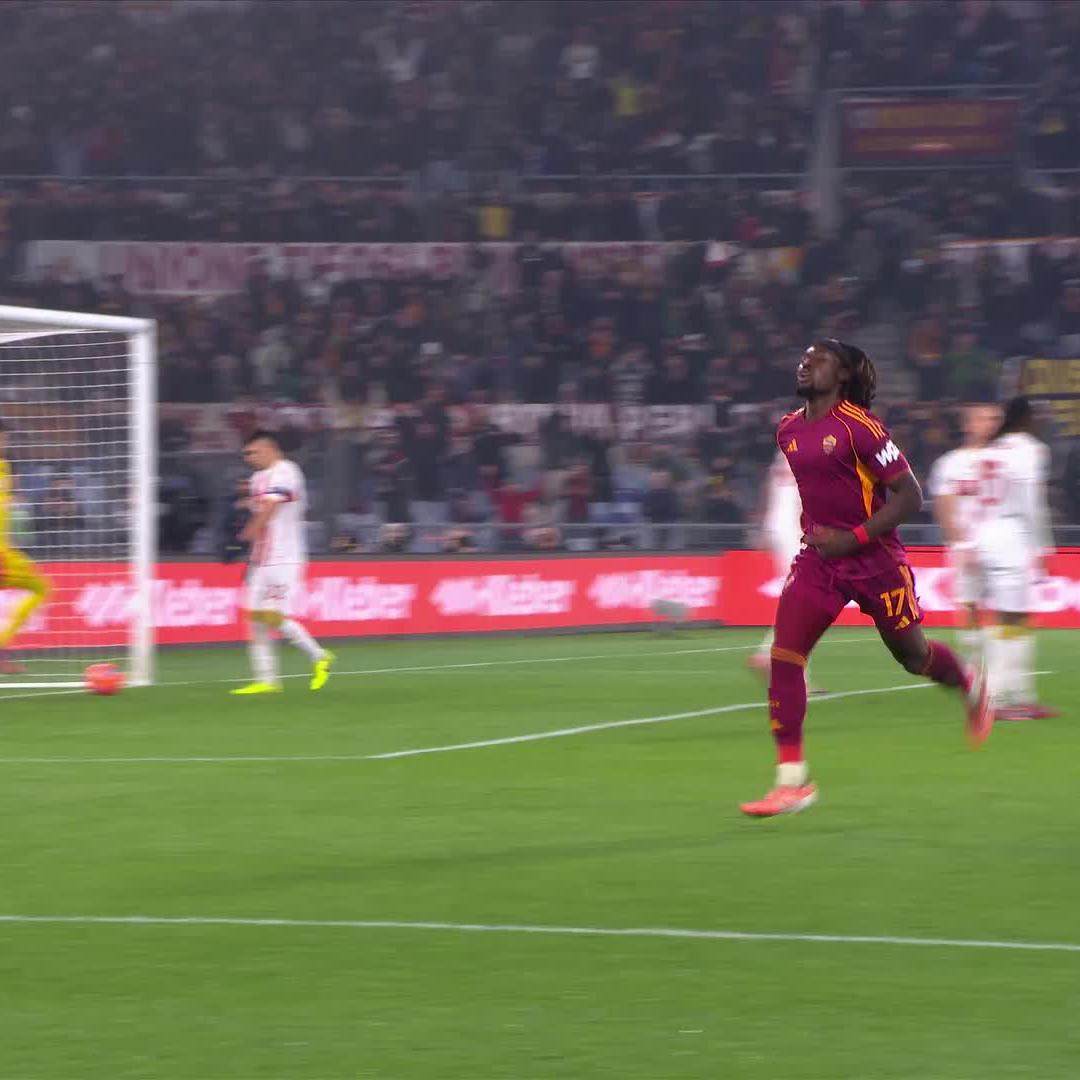 Doppio vantaggio Roma, firma Manu Konè! 🤯 #RomaGenoa 2-0
