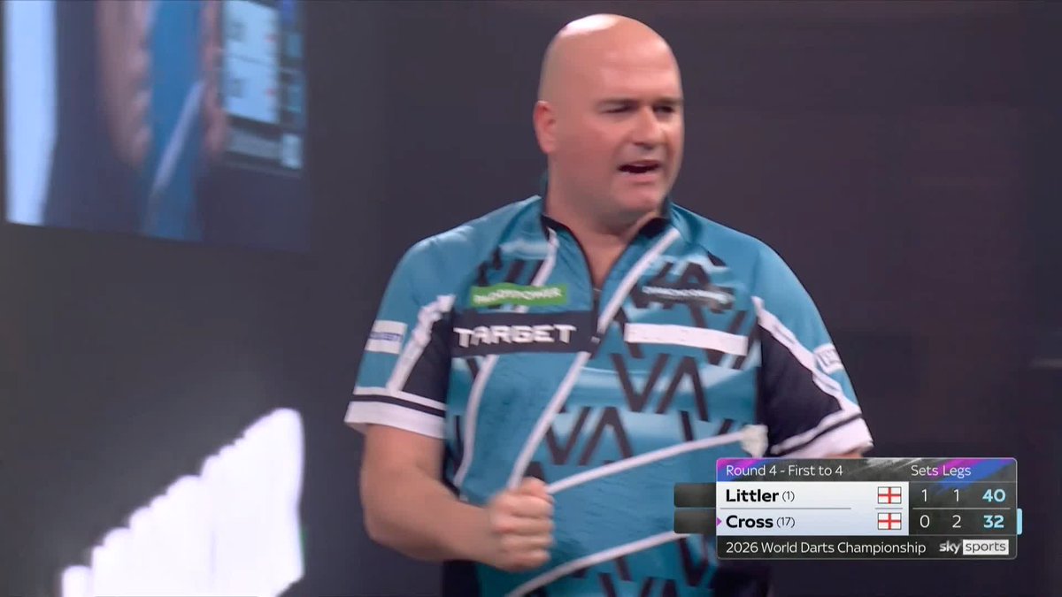 CLASSY CROSS LEVELS 💥 Rob Cross holds his nerve to take the first set from Luke Littler at the 2025/26 World Championship, levelling the game at 1-1! 📺 #WCDarts | R4