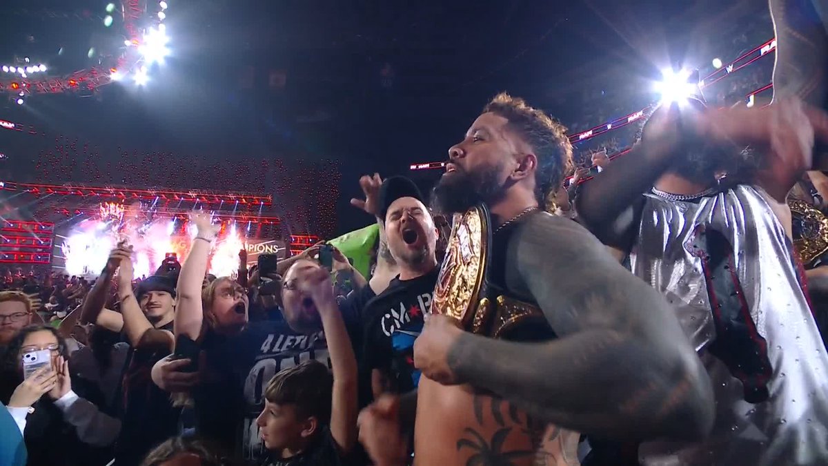 WHAT A MOMENT FOR THE USOS!!! The Usos