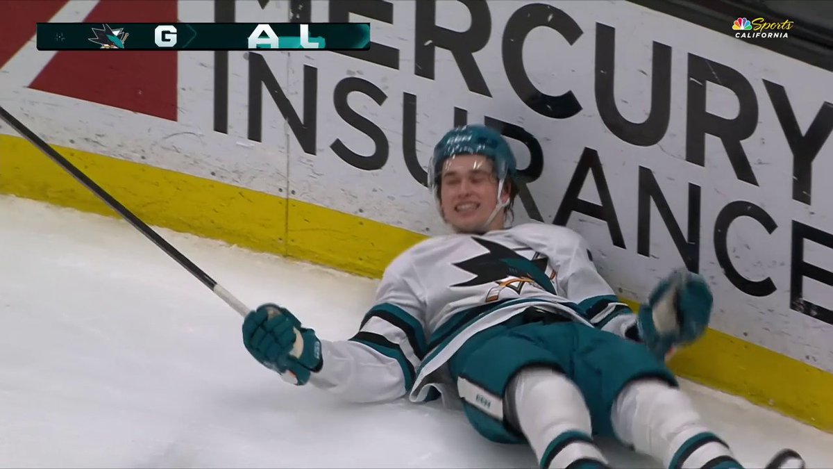 At 19-years-old, Macklin Celebrini now has more 3+ point games (10) than scoreless games (9) this season. 🤯 Generational. The future is SO teal San Jose Sharks #TheFutureIsTeal