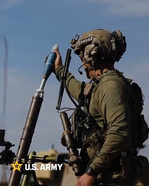 Fire away with the Green Berets! In this video, U.S. Army Green Berets prepare their teams to dominate real-world convoy attacks via live-fire training at Fort Bragg, N.C. 📸 Sgt. Brianna Ledezma Gomez