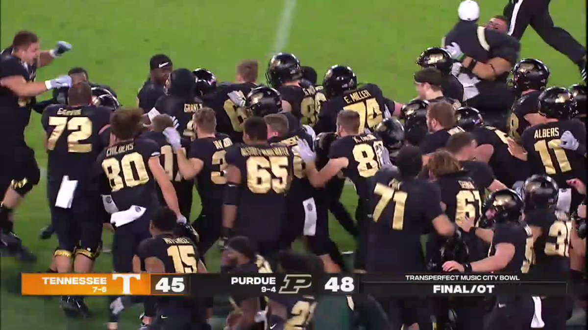 This was a thriller 🍿 #OTD in 2021, Purdue Football outlasted Tennessee, 48-45, in OT to claim a back-and-forth Liberty Mutual Music City Bowl.