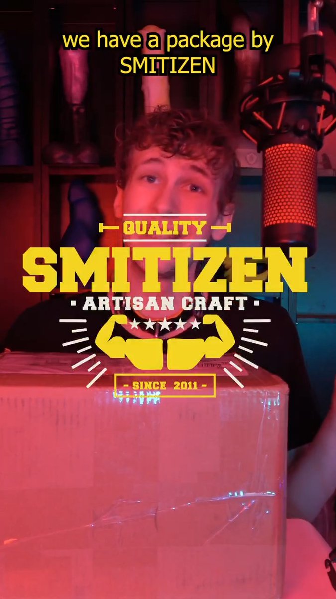 I instantly got bricked up.... 🔒🍆🐶 SMITIZEN the new "glossy" products are so pretty! finally the latex look on silicone products! you nailed it ❤️ #toytuesday