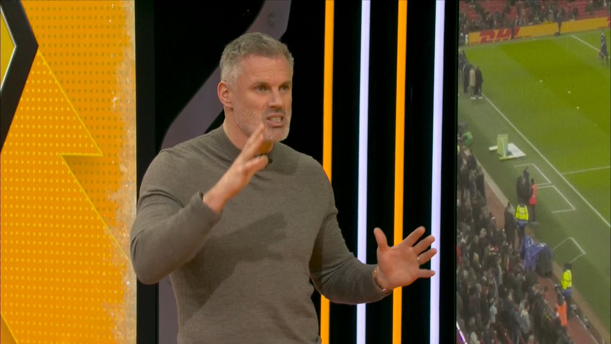 🗣️ "Wolves are going down it's just how bad it is" Jamie Carragher says what the Wolves players have put in this season has been unacceptable 👎