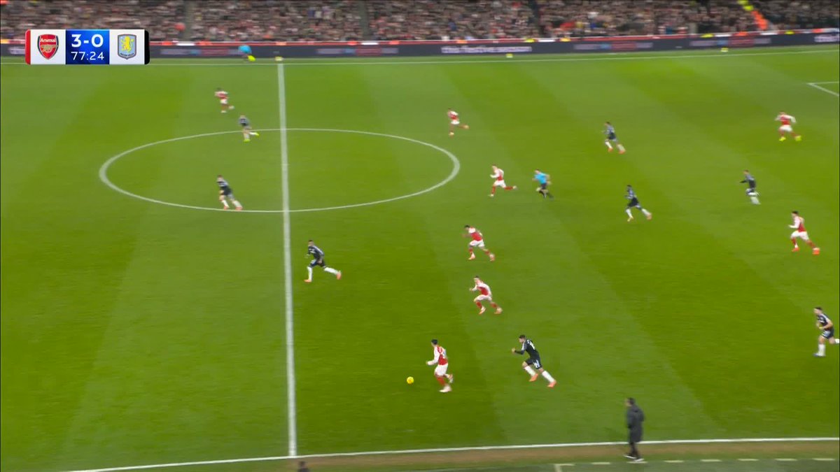 Gabriel Jesus scored just minutes after coming on to make it 4-0 to Arsenal 💥