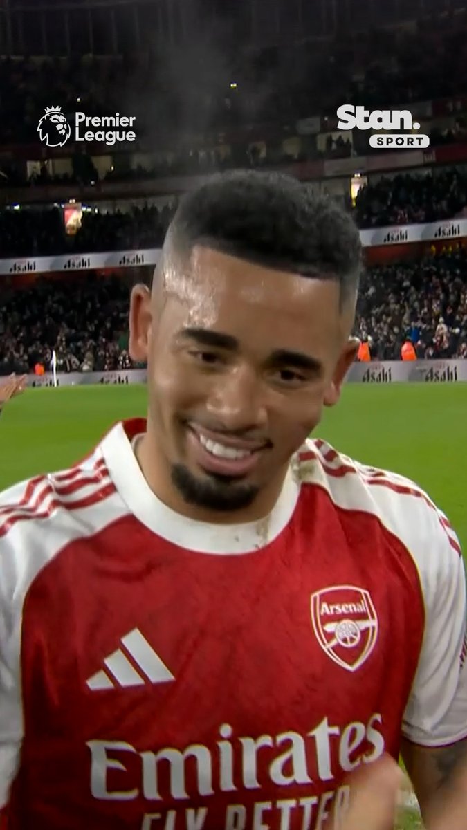 ‘Villa came here as challengers but Arsenal were 𝐡𝐞𝐚𝐝 𝐚𝐧𝐝 𝐬𝐡𝐨𝐮𝐥𝐝𝐞𝐫𝐬 better’ 💪 The Gunners go 4 #PremierLeague wins on the trot as they end Villa’s streak. ↳ Premier League. Live & On Demand with 4K on Football’s New Home, Stan Sport. Stream now. #StanSportAU