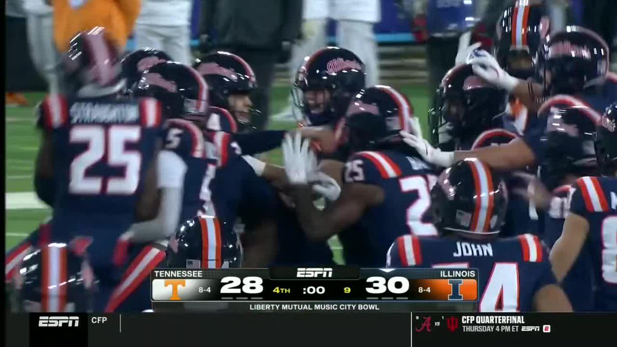 Illinois walks it off in the Music City Bowl, 30–28 over Tennessee 🤯🔥 Illinois Football
