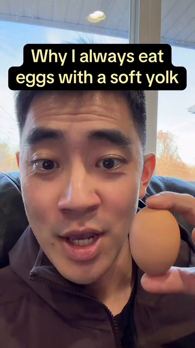 Why you should always eat eggs with a soft yolk — and why Chinese medicine says you should too.