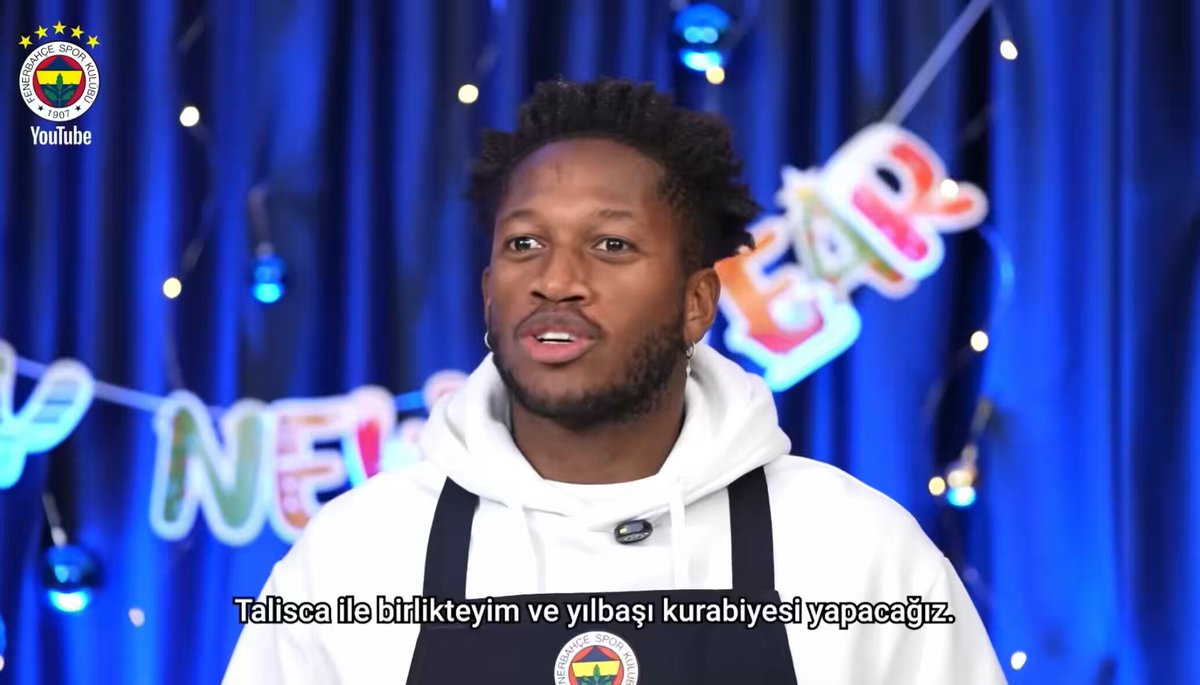 Talisca ile Fred, yılbaşı kurabiyesi yaptı.