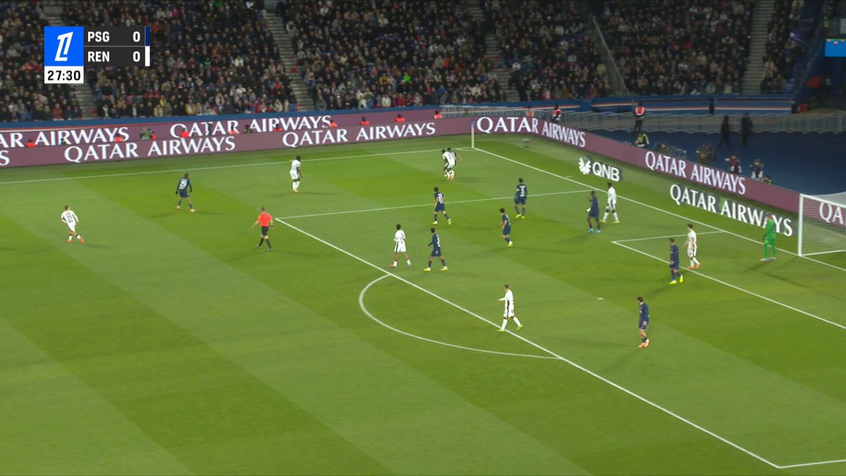 reprise de la Ligue 1 McDonald's : J-2 [Paris Saint-Germain] un seul mot : collectif, le tout sublimé par une belle frappe du droit de Kvaratskhelia.
