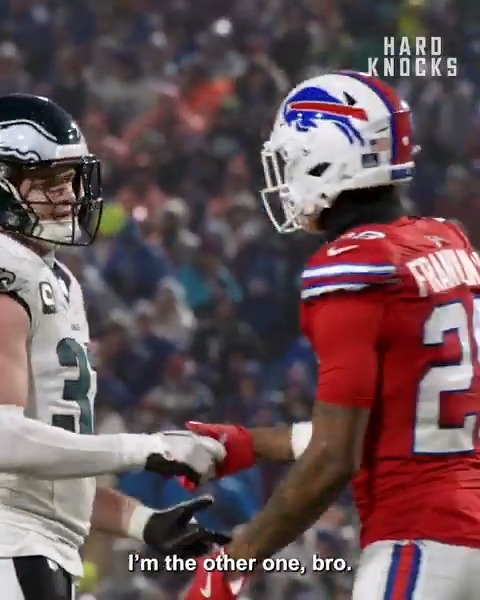 Easily my favorite part of Hard Knocks last night was Franklin walking up to Reed Blankenship & saying “What up, Coop?” & Reed telling him “I’m the other one bro” lmao