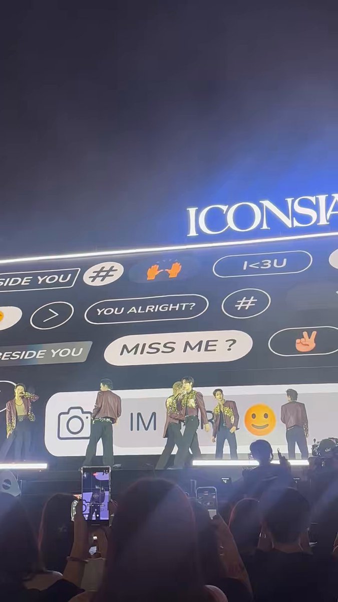 เพลง “Beside You” ในงาน ICONSIAM Amazing Thailand Countdown 2026 💙🫶🏻 DEXX COUNTDOWN ICONSIAM #DEXXxICONSIAM #CountdownatICONSIAM #DEXXth #DMDMUSIC