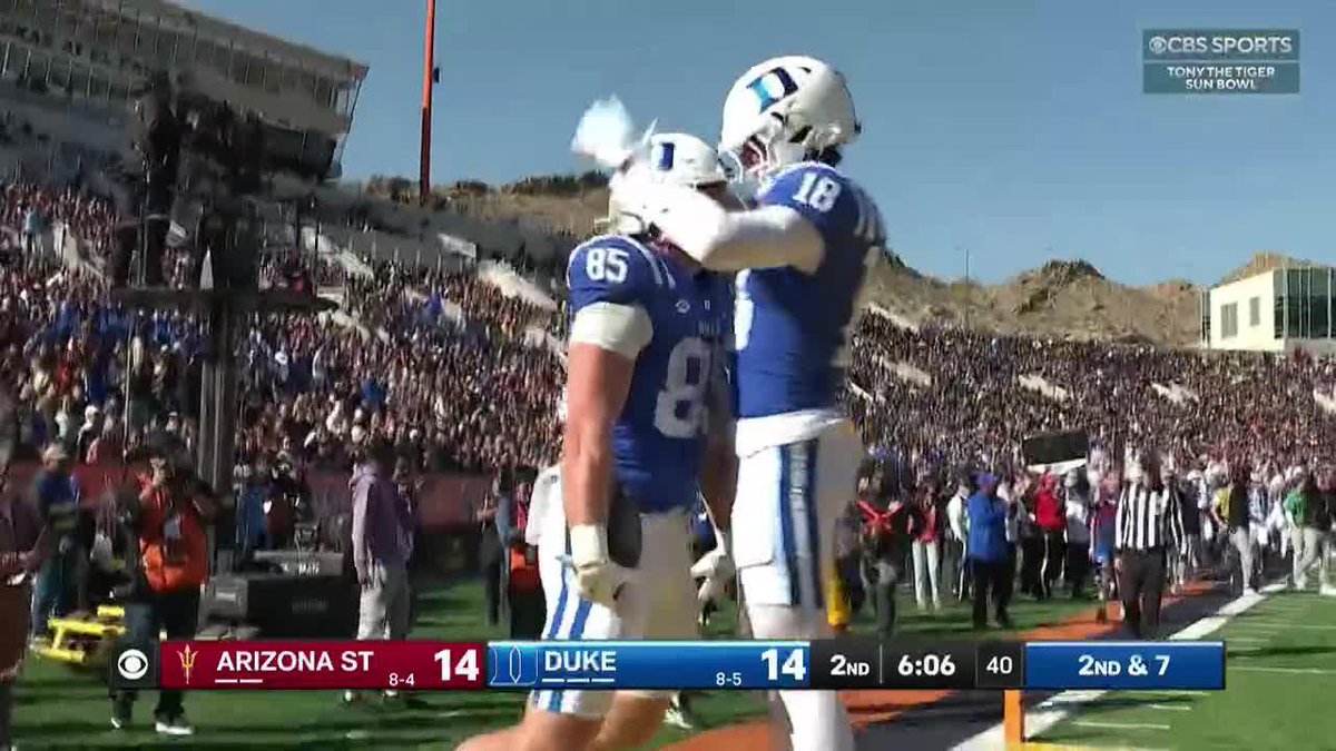 Jeremiah Hasley for SIX. THIRD TD pass for Darian Mensah! 📺 CBS | Paramount +
