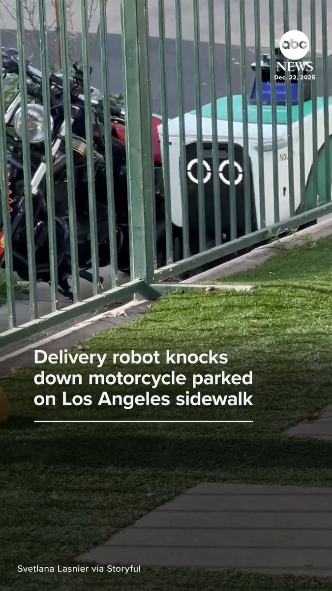 A delivery robot was spotted trying to go around a motorcycle parked on a Los Angeles sidewalk — but it ended up hitting the bike and knocking it over.