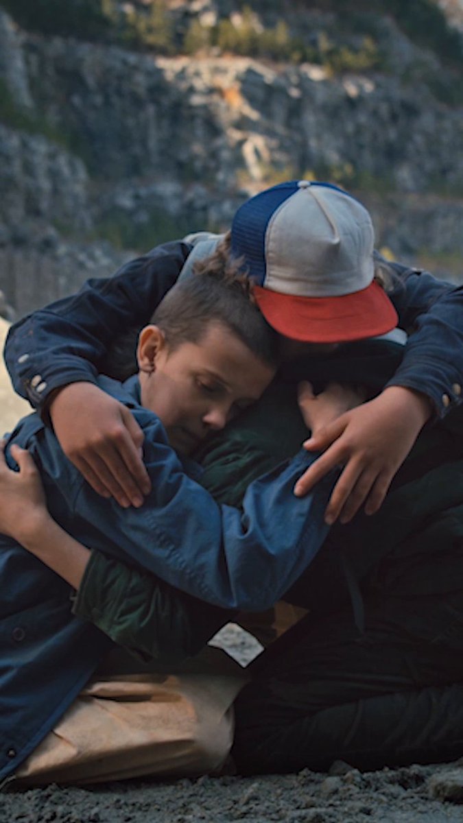 Scriviamo questa storia, un'ultima volta. Il finale di Stranger Things è finalmente disponibile.