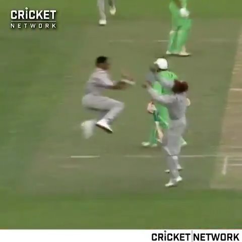 Peak athleticism🫡 Probably one of the best run outs by a bowler in his follow-through🥵