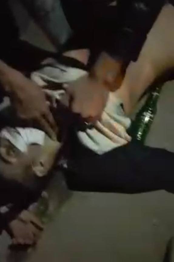 Heartbreaking footage from Kuhdasht, #Iran. A 22-year-old protester, #AmirHesamKhodayari, was killed in the street by agents of Khamenei’s Islamic regime. State media tried to falsely label him as a member of the IRGC, but this footage exposes their lies. #KingRezaPahlavi