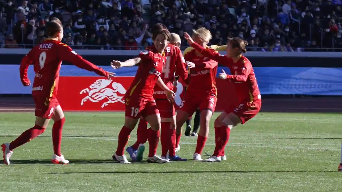 ／ 成宮唯のクロスに久保田真生が合わせた同点弾🔥 ＼ 🏆 #皇后杯 JFA 第47回全日本女子サッカー選手権大会 決勝 🆚 INAC神戸レオネッサ vs サンフレッチェ広島レジーナ 🔢 1-1 ⚽️ 久保田 真生(I神戸) INAC神戸レオネッサ公式 JFAなでしこサッカー #WEリーグ #女子サッカー
