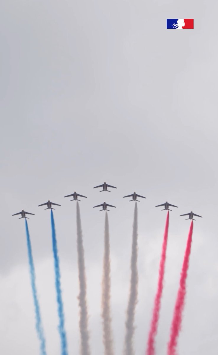 2026 s’ouvre. L’engagement continue. 🇫🇷 Très bonne année à toutes et à tous ! Armée française - Opérations militaires Armée de Terre Marine nationale Armée de l'Air et de l'Espace