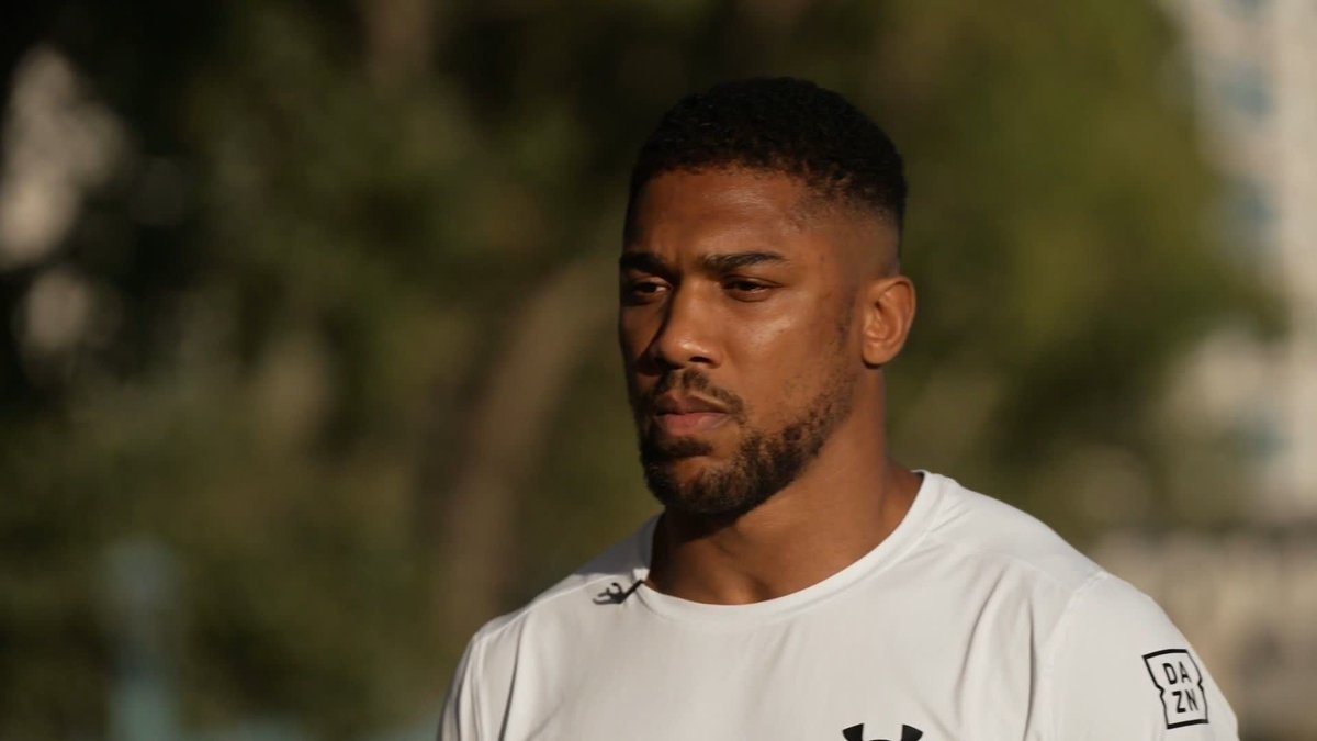 Anthony Joshua has been discharged from hospital less than three days after a car crash in Nigeria.