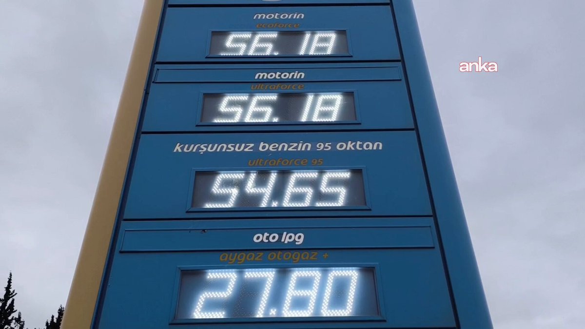 Akaryakıtta gelen ÖTV zammı sonrası vatandaş: "Çok güzel olmuş. Bekliyorduk, özledik. Zamsız yaşayamayık."