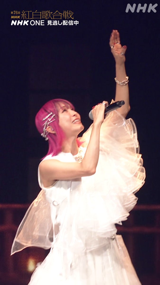 🔴━━━━━━━━━━━⚪️ ┃ #NHK紅白 見逃し配信中 ┃ ⚪️━━━━━━━━━━━🔴 🔴#LiSA ／残酷な夜に輝け フルパフォーマンスはこちらから👇 #紅白歌合戦
