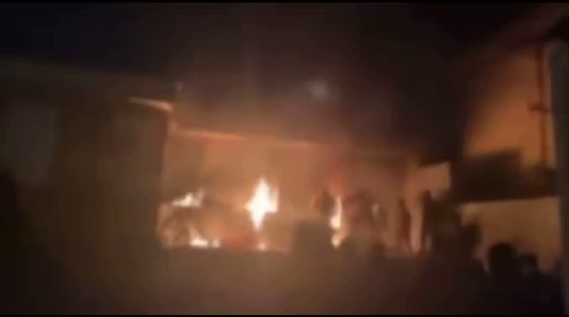 فلتحترق #إيران 🔥 ويحيا #لبنان 🇱🇧