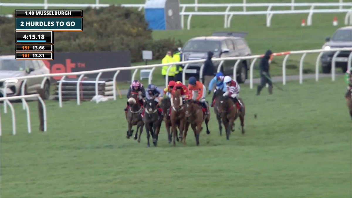 What a fabulous few days for Olive Nicholls 👏👏👏 Fasol takes the Virgin Bet A Good Bet Hogmaneigh Handicap Hurdle for Paul Nicholls OBE 🥇