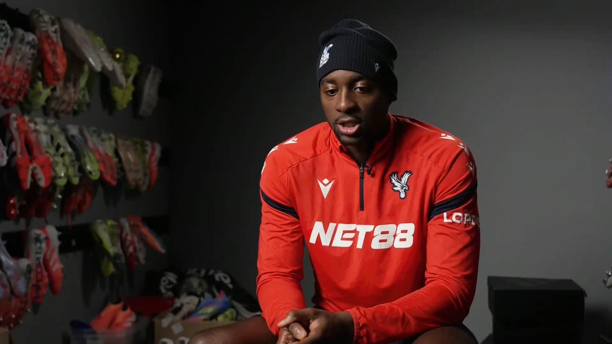 "Sometimes he looks crazy because he always wants to win!" Jean Phillipe-Mateta speaks about Oliver Glasner's mentality 🧠