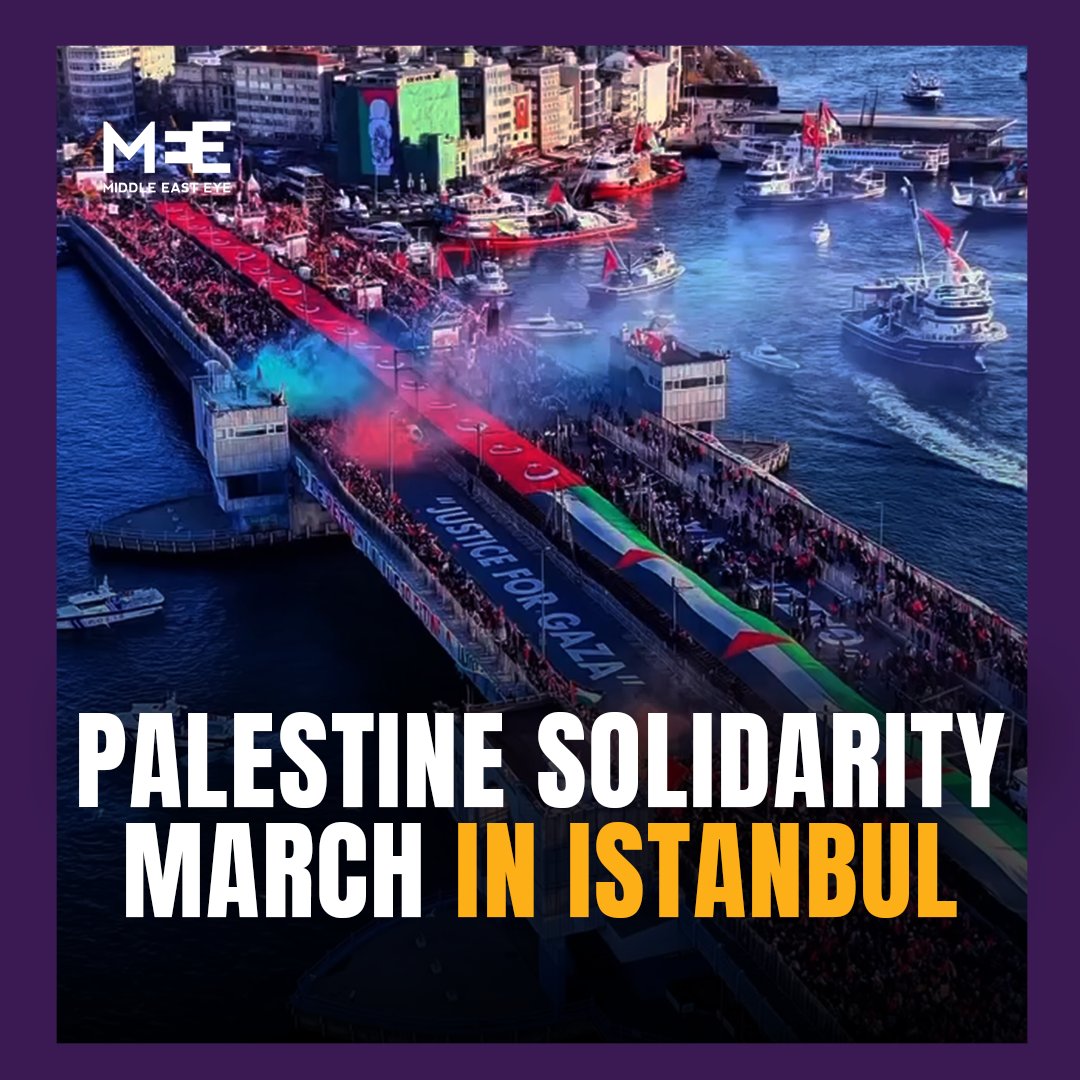 Thousands gathered at the Galata Bridge in Istanbul on New Year’s Day to march in solidarity with Palestine. The crowds marched across the bridge and unfurled a long banner that read “justice for Palestine” in Turkish and in English.