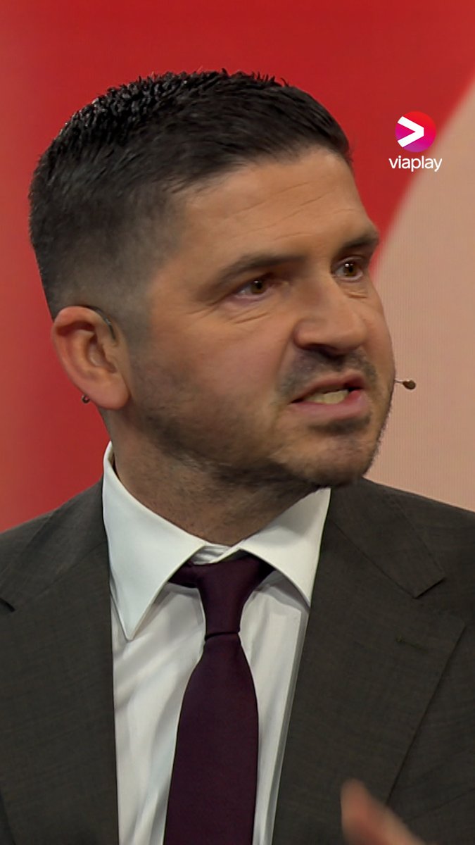 "Man behöver inte falla hela tiden för att fĂ„ med sig en frispark eller en straff" Bojan kritisk till spelförstĂ„elsen hos de engelska domarna â Just nu: Andra halvlek mellan Liverpool-Leeds pĂ„ V sport premium âœïž