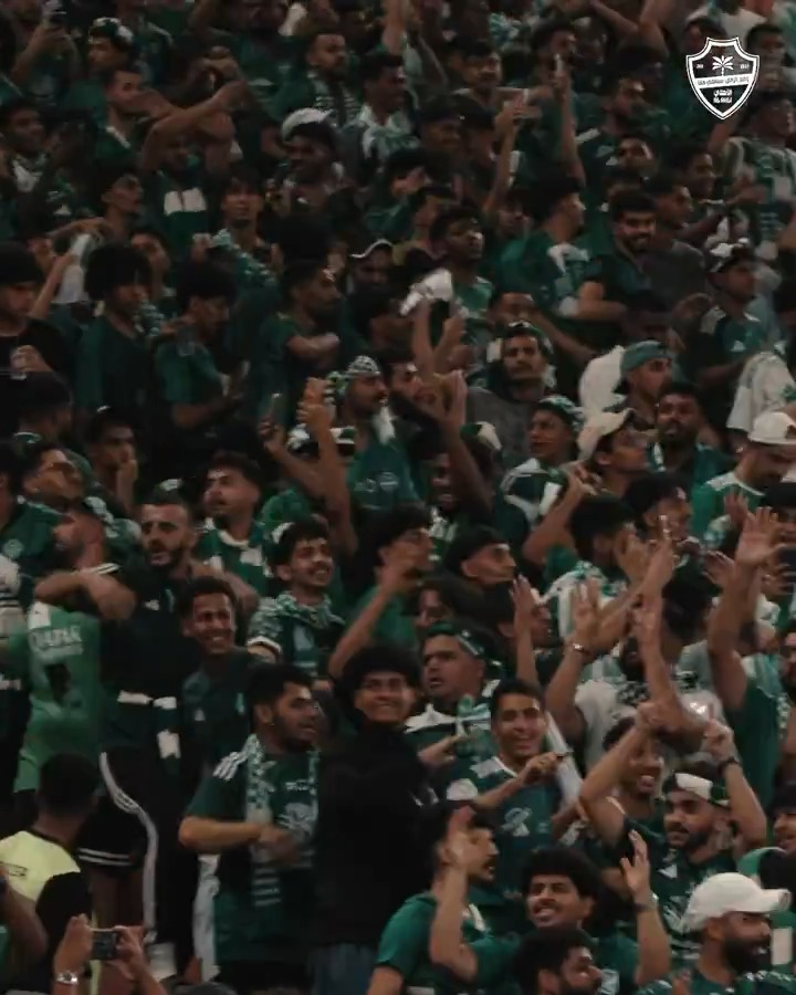 على قلب رجل واحد 💚 لنشعل مدرجات الإنماء بنشيدنا 🏟 #الأهلي