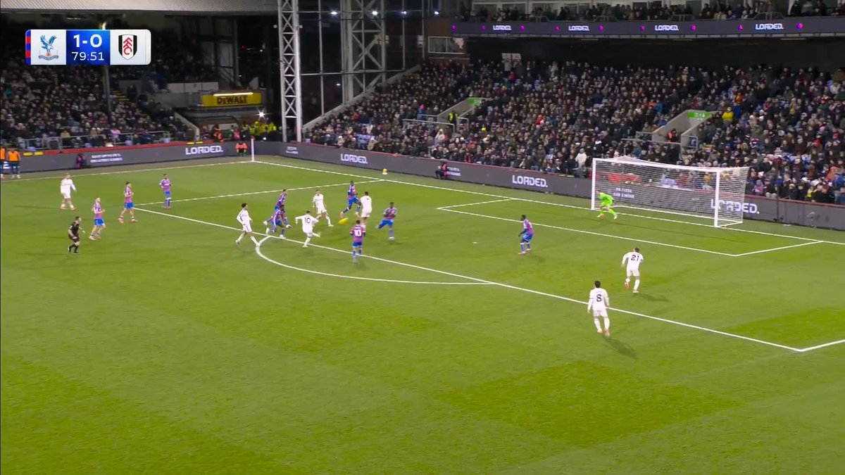 A beauty from Tom Cairney! 😍