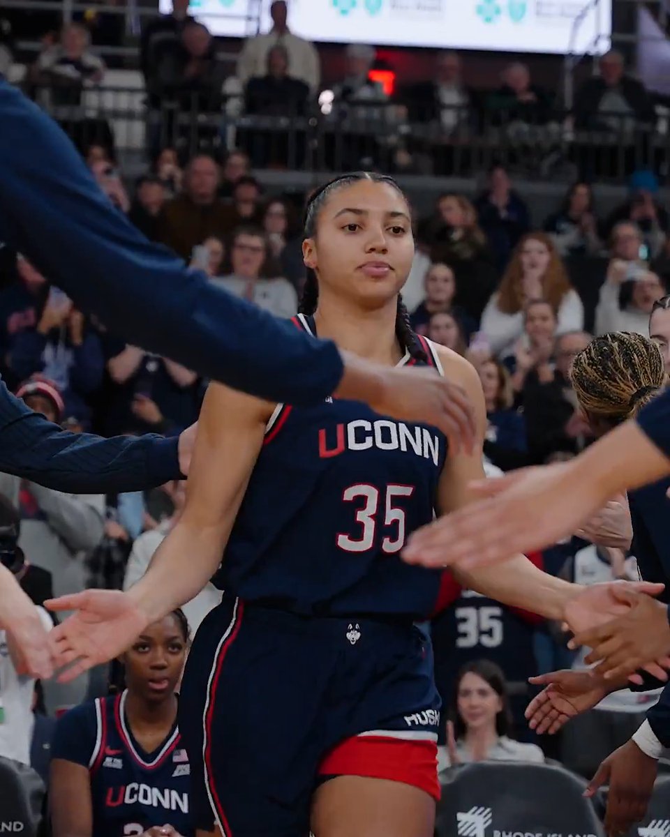 Azzi Fudd and Sarah Strong are the best duo in the country