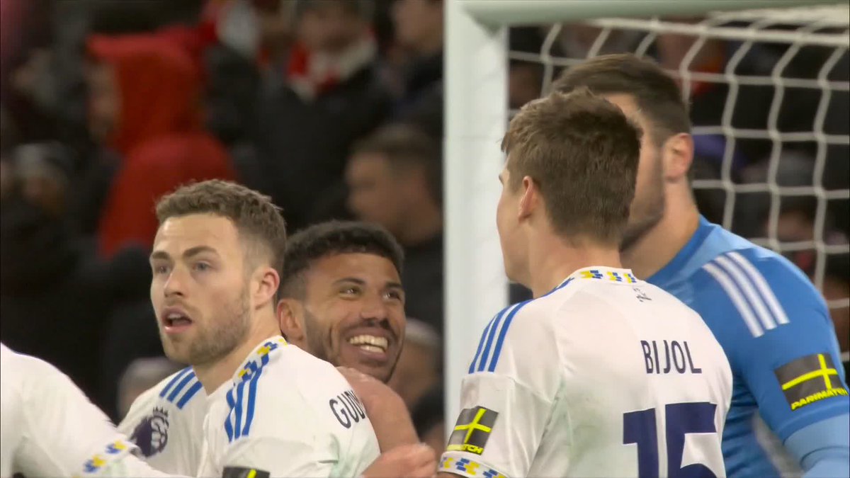 Leeds United hold the champions at Anfield and move seven points clear of the relegation zone! 👏