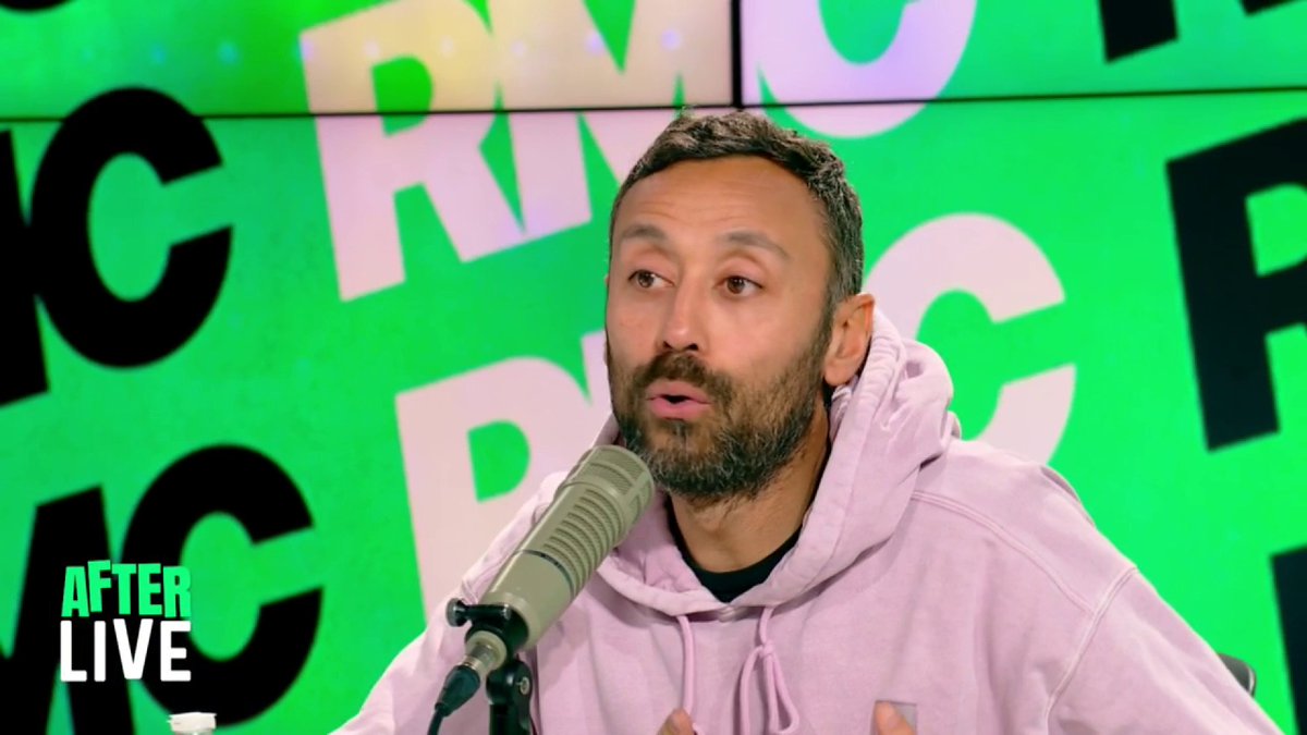 🗣💬 Kevin Diaz : "Pour Chelsea, Liam Rosenior est le choix idéal. Il est à Strasbourg, une écurie du groupe. Si la maison mère brûle, tu prends le gars qui est dans la maison secondaire. Et on le sait, au très haut niveau, le train ne passe pas tout le temps..."