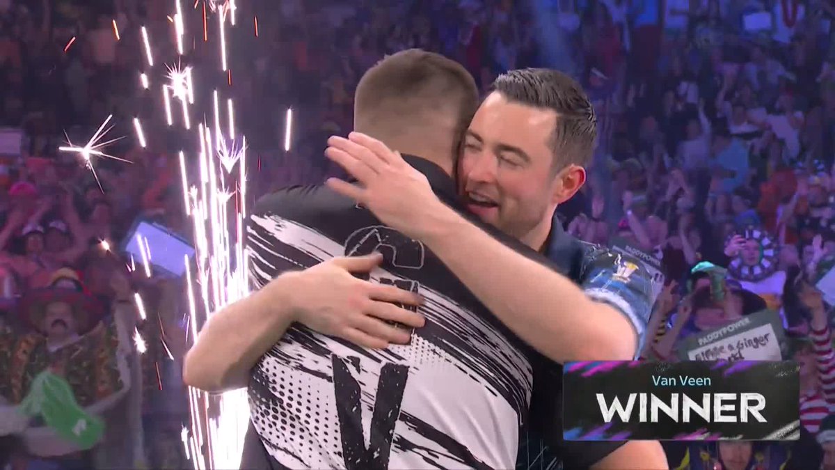 VAN VEEN DISPATCHES HUMPHRIES! 🔥 What. A. Performance! 🤯 Gian van Veen averages over 105 to defeat Luke Humphries 5-1 and secure a spot in his maiden World Championship semi-final! 📺 #WCDarts | QF