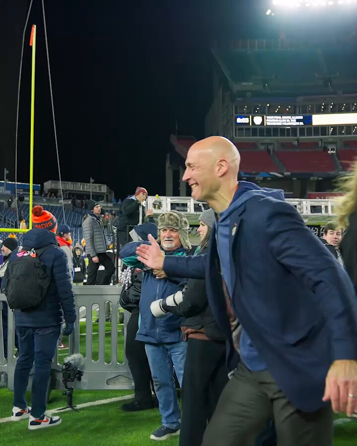 The first Illini head coach to win back-to-back bowl games.
