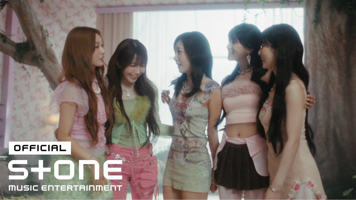 Apink 11th Mini Album [RE : LOVE] ‘Love Me More’ M/V TEASER #1 💞 💞 2026.01.05 MON 6PM (KST) #에이핑크 #Apink #박초롱 #윤보미 #정은지 #김남주 #오하영 #RE_LOVE #LoveMeMore